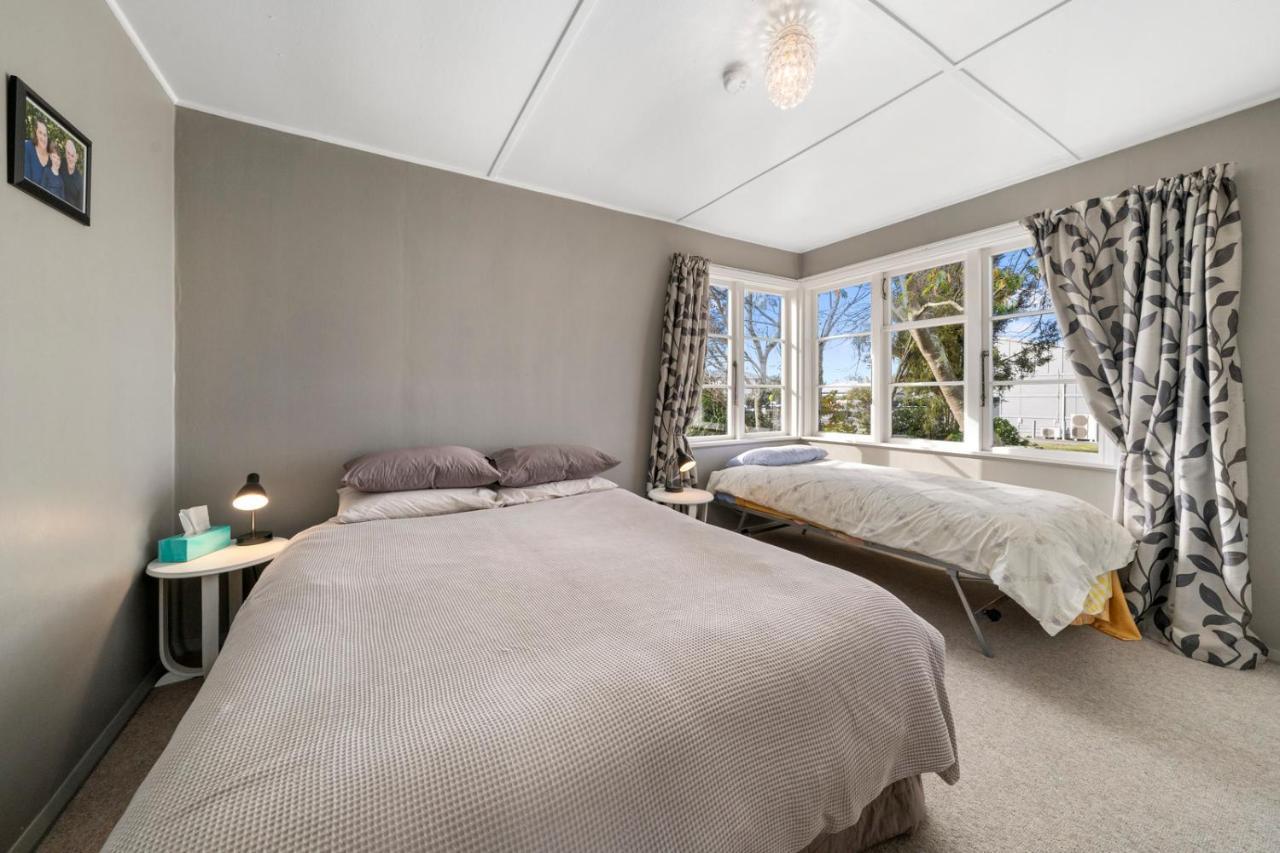 Centrally Located - Greytown Holiday Home Экстерьер фото